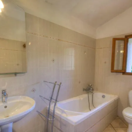 A Pivarella Apartament *